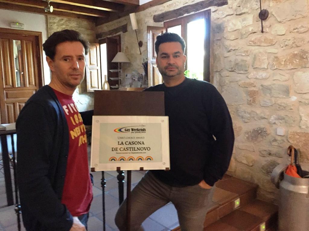 La Casona De Castilnovo - Gay Men Only Pensionat Valdesaz Eksteriør billede